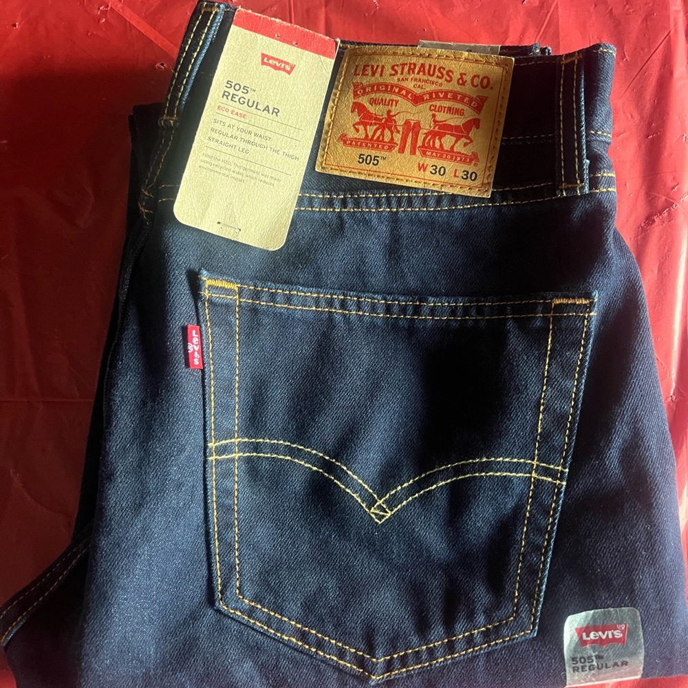 Levi’s 505 Regular Jeans NWT 30x30 Dark Wash Straight Leg Classic Fit